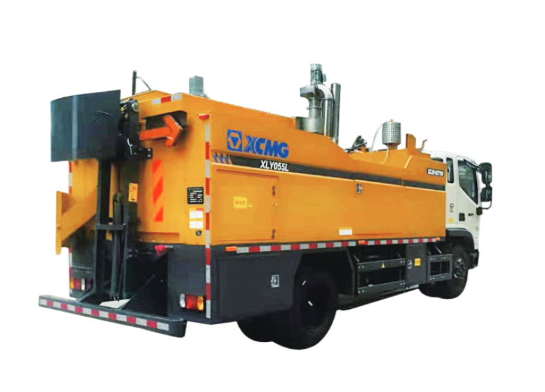 XCMG XLY055L Pavement Maintenance Vehicle
